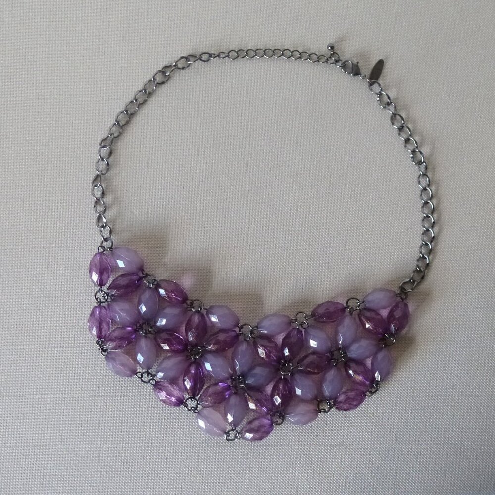 Necklace Purple Crystals Grey Ton Chain 16" Length